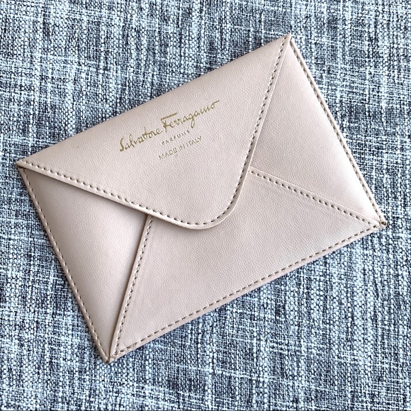 Salvatore Ferragamo Handbags - 🆕Ferragamo Passport Holder